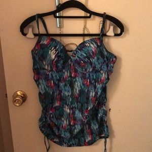 NWOT swim top size xl. Assets by Spanx